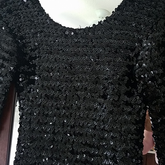 BLACK SEQUINED DRESS - Picture 2 of 4